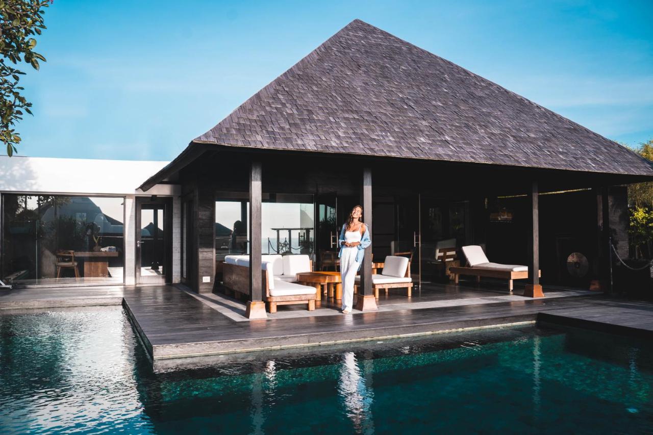 The Istana Uluwatu Exterior foto